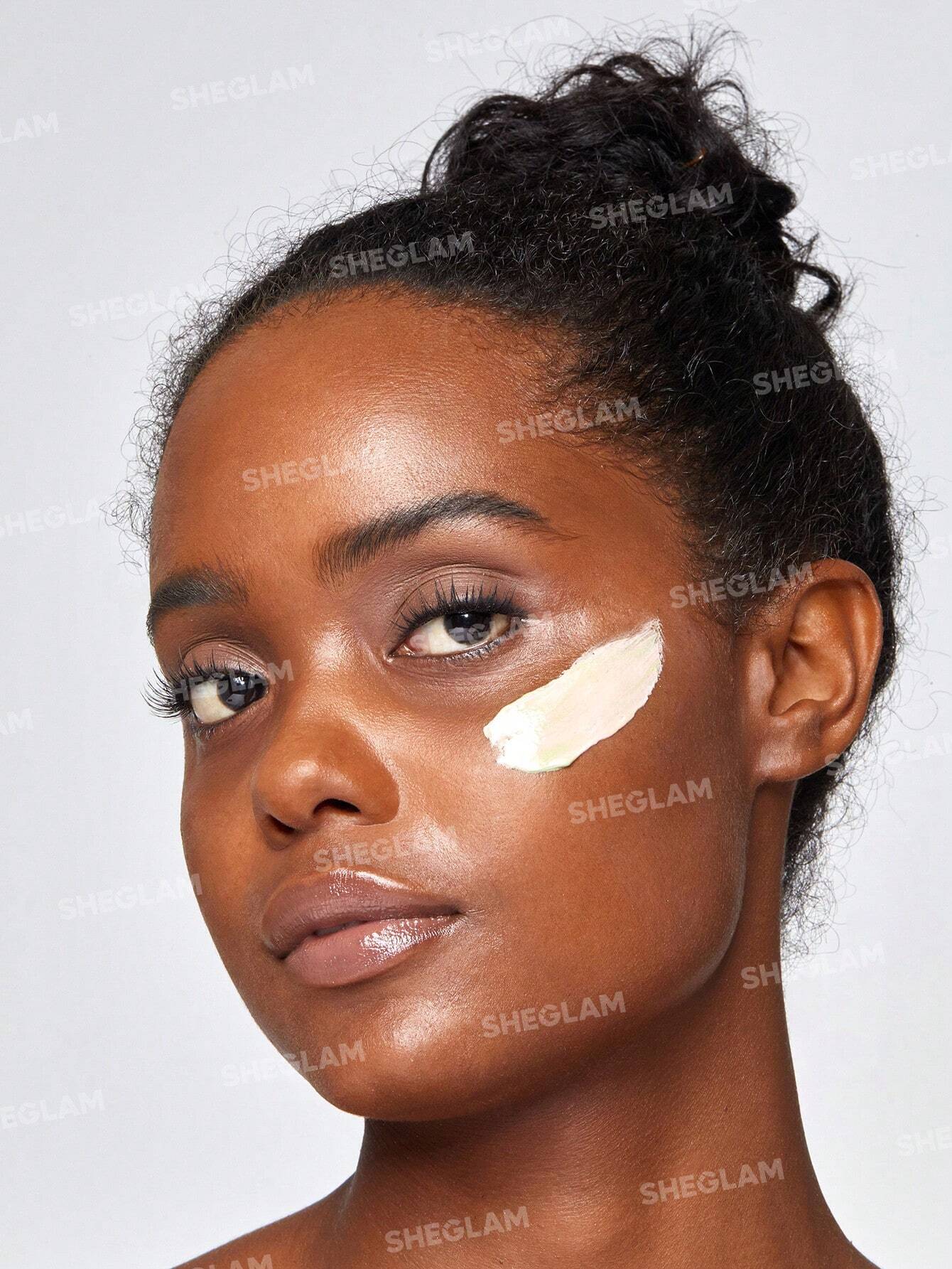 SHEGLAM TRIPLE THREAT CORRECTING PRIMER