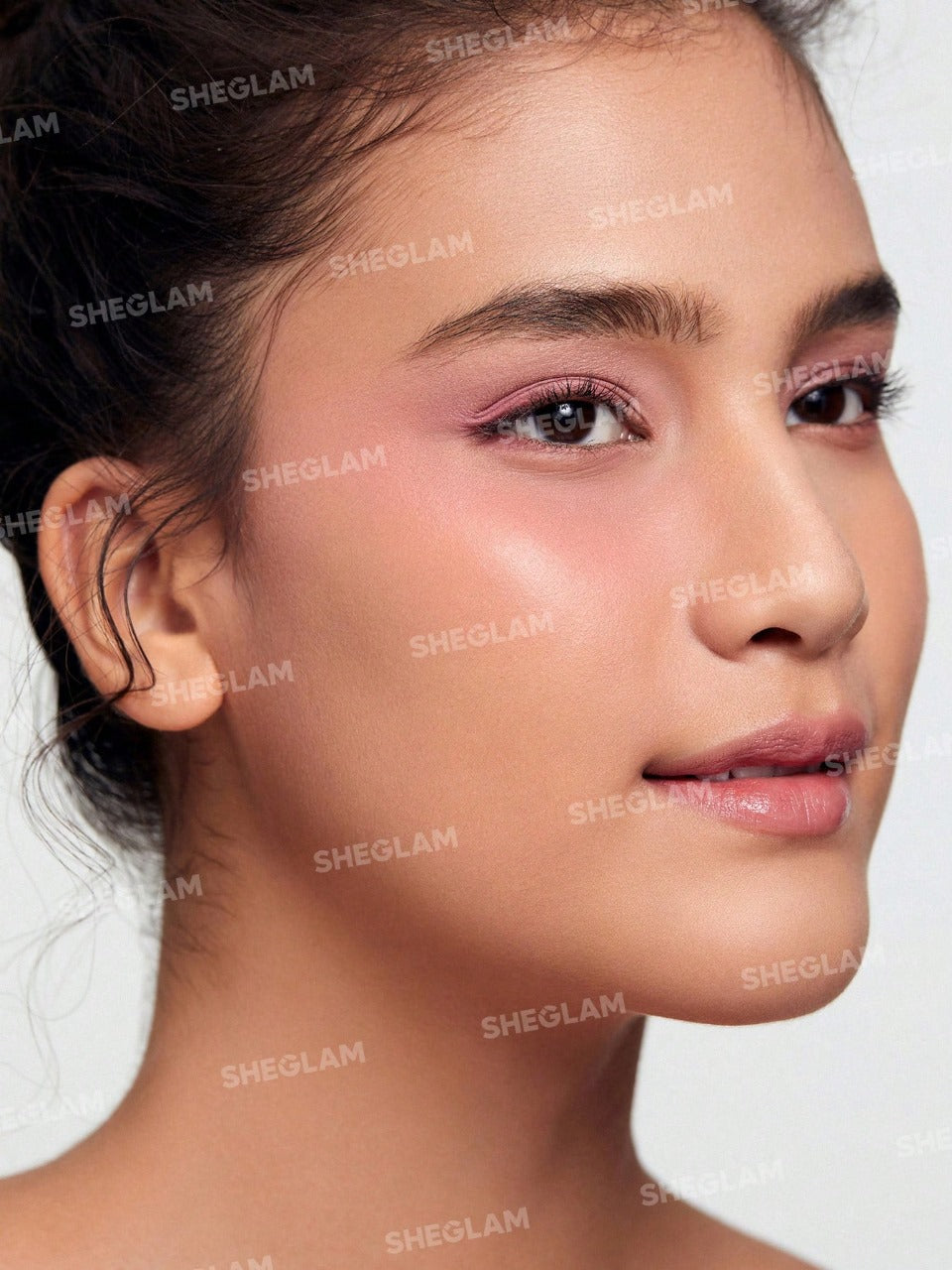 SHEGLAM brocha patita de gato