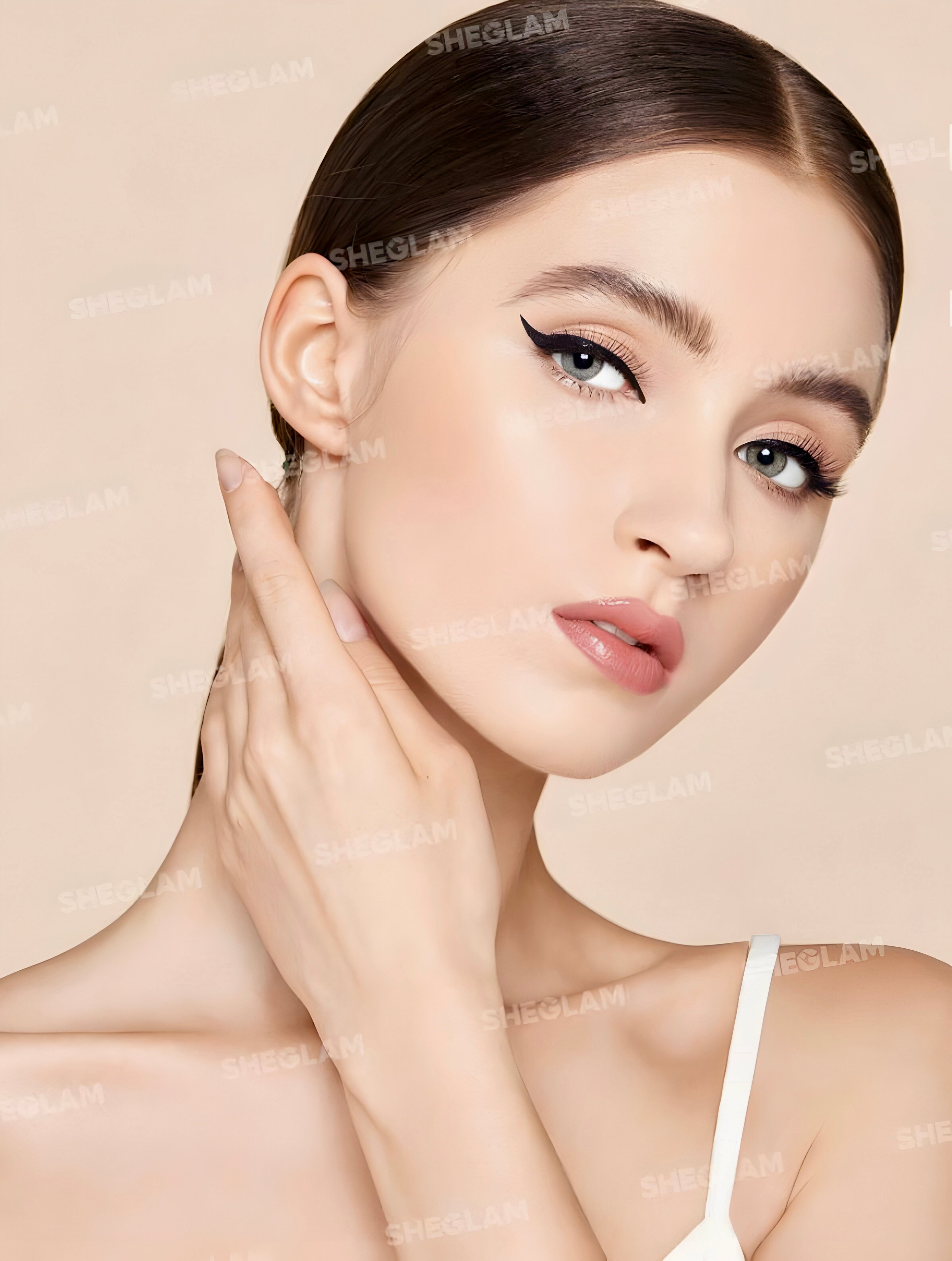 SHEGLAM ETERNAL BEAUTY LIQUID EYELINER