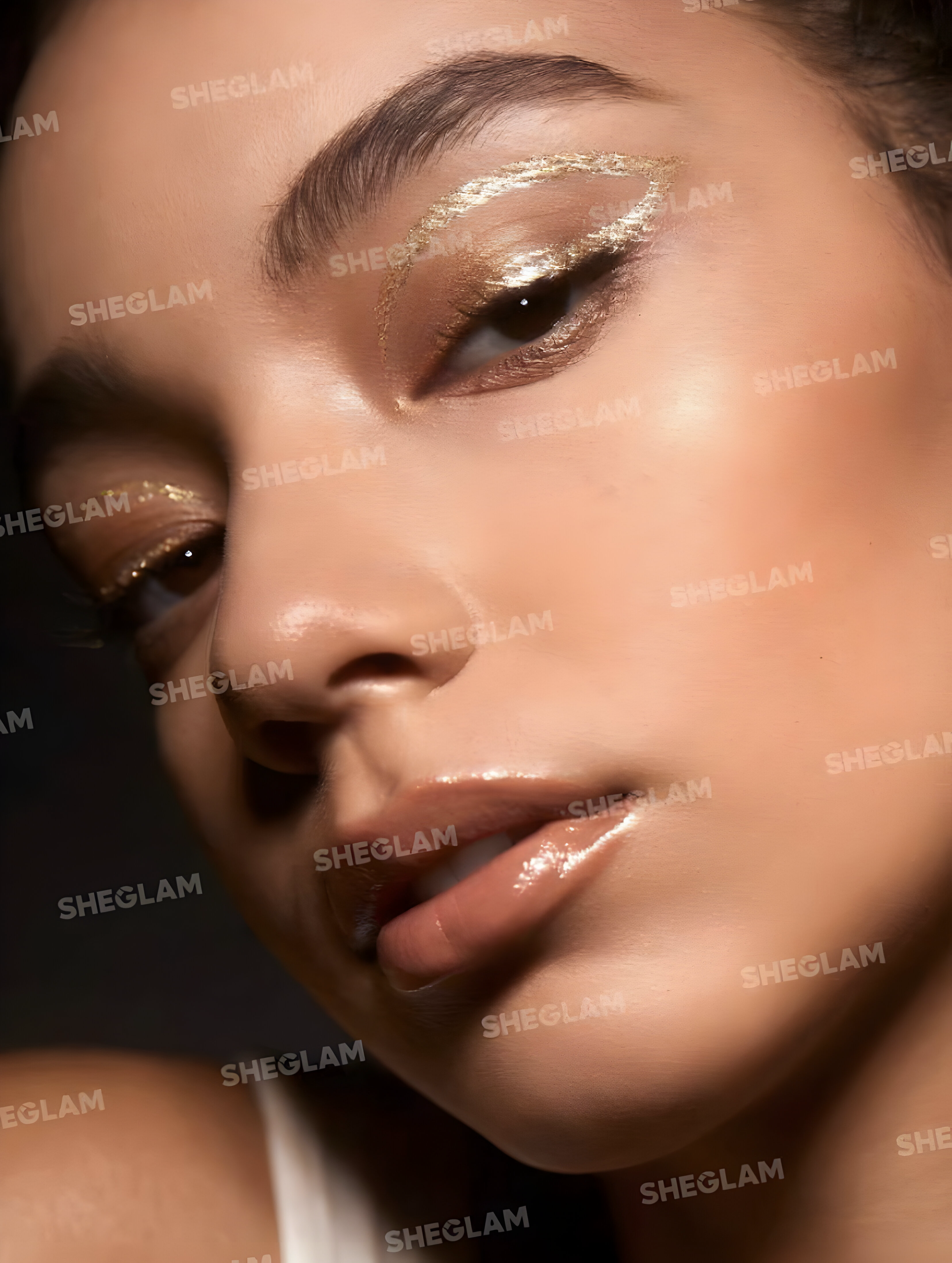 SHEGLAM INSTA-PARTY GLITTER DELINEADOR